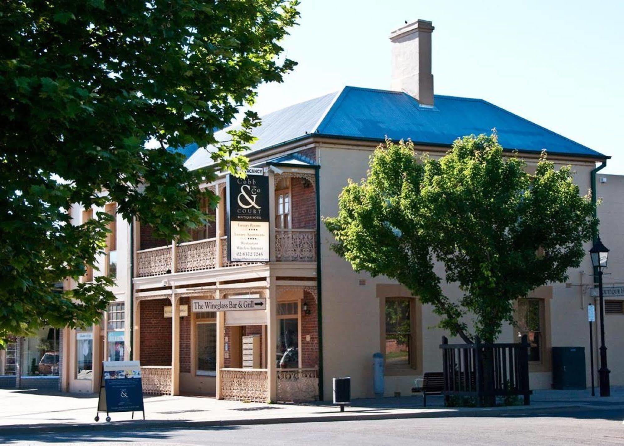 Cobb & Co Court Boutique Hotel Mudgee Exterior foto